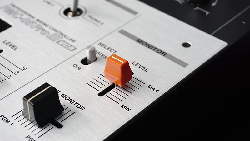 Vestax PMC-05 Pro III VCA | Reverb