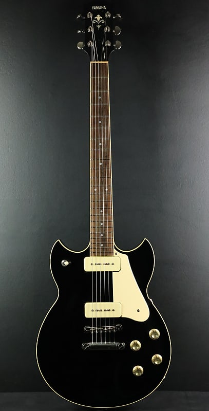 Yamaha SG1802 Electric Black w/case Pre-Owned image 1