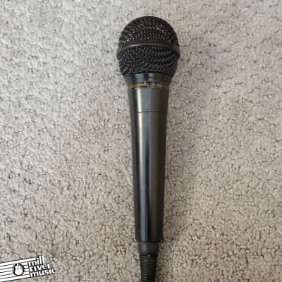 Radioshack Uni-Directional Dynamic Microphone Wired 1/4" Used image 2
