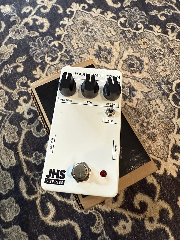 JHS 3 Series Harmonic Trem