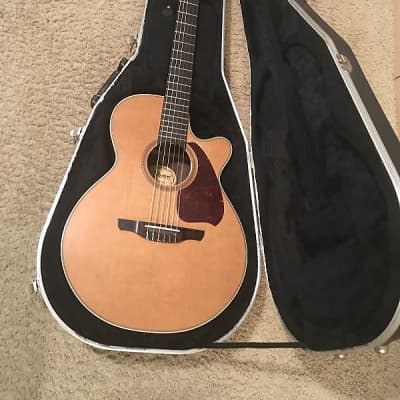 Takamine NP-65C classical electric guitar 1993 Natural solid cedar and rosewood guitar Japan very good with hard case image 2