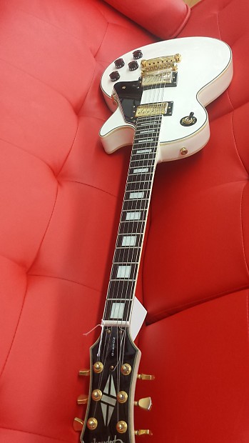 Epiphone Les Paul Custom White 2000s 韓国製 Epiphone Les Paul Custom Korea 2000 white | Reverb