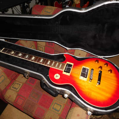 Mako Traditionals 56 Single Cut Cherryburst Guitar Copy w/SKB hardshell case NICE image 1