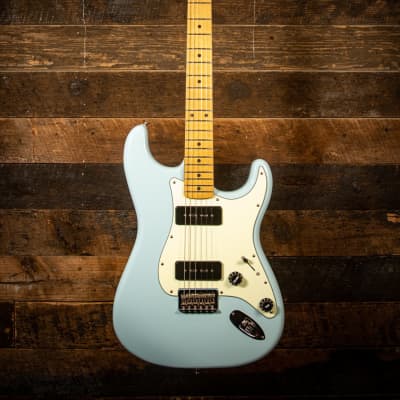 Fender Noventa Stratocaster in Daphne Blue image 2
