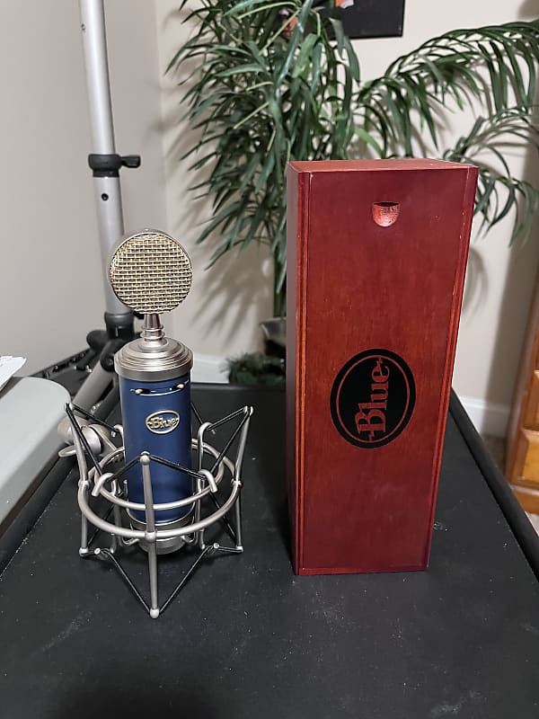 Blue Bluebird Large Diaphragm Cardioid Condenser Microphone