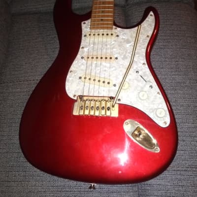 Lace "AGI" Stratocaster in Candy Apple Metallic Red. image 3