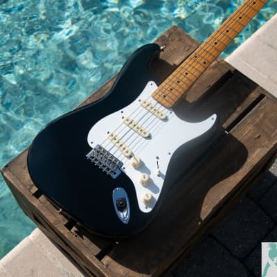 2022 Fender Japan Limited Edition - International