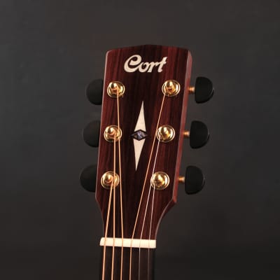 Cort GAMYBEVELNAT Grand Regal Acoustic Cutaway Guitar. Natural Glossy Arm Bevel image 4