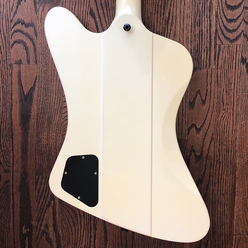 2000 Gibson Thunderbird IV White w/ Gibson Gig Bag | Reverb