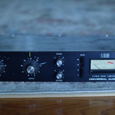 Urei Universal Audio Vintage Pair of 1176 Blackface Rev G | Reverb