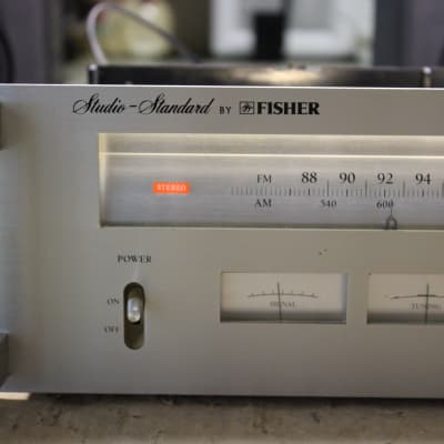 Restored Fisher FM-7000 AM/FM Stereo Tuner image 2