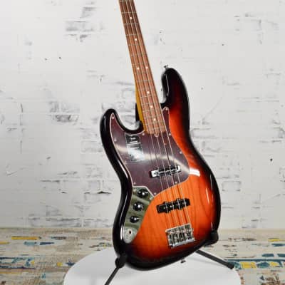Used Fender® American Professional II Jazz Bass® Left-Handed 3-Color Sunburst w/Case image 3