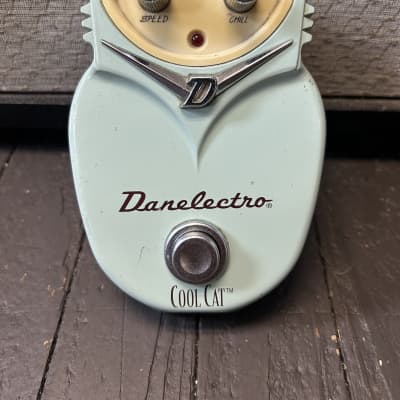 Danelectro Cool Cat コーラス ダンエレクトロ　エフェクター Danelectro Cool Cat Series CC-1 Chorus - エフェクター専門店