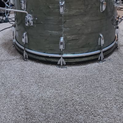 Ludwig 28x14 Sky Blue Pearl Bass Drum image 6