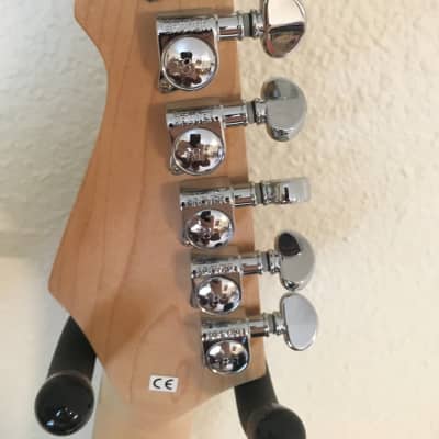Peavey Generation EXP with active Piezo Pickup natural blond image 9