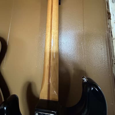 Fender Stratocaster 1983 - Black image 3