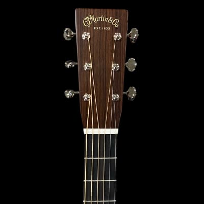 Martin 000-28 Acoustic Guitar - Ambertone Spruce image 4