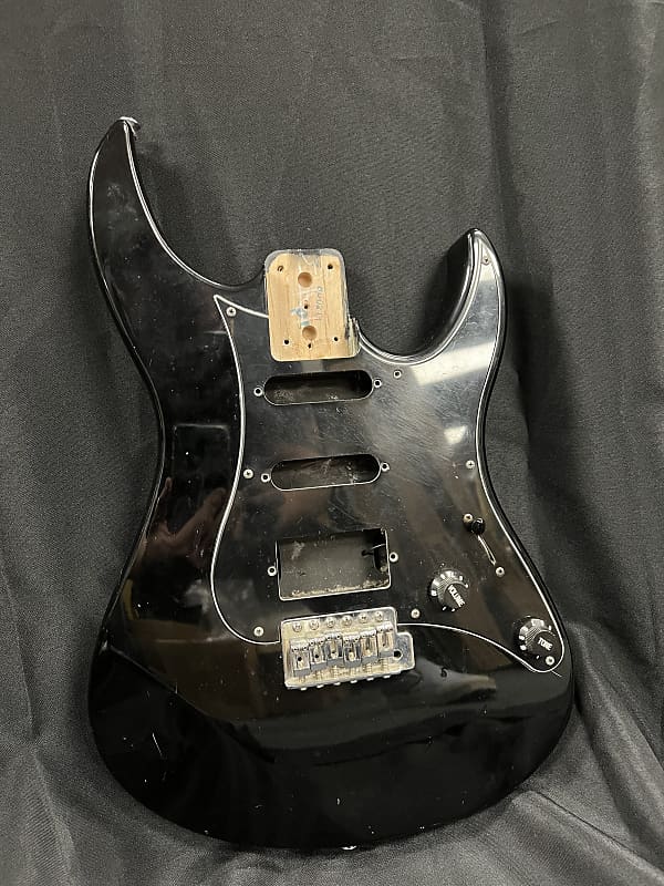 Yamaha guitar body-used- Project image 1