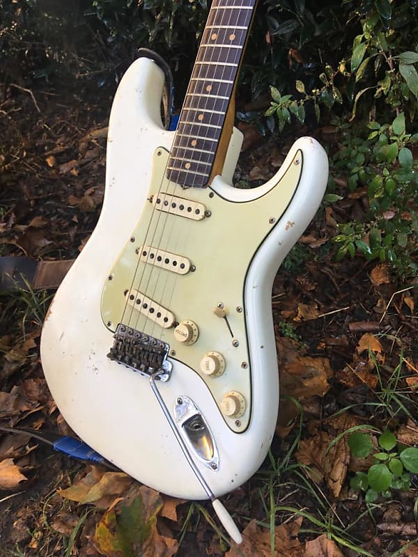 Fender Stratocaster 1963 - White - Ex Ozzy Osbourne , Gillan , Bernie Torme