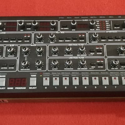 Sequential Prophet-6 Desktop 6-Voice Polyphonic Synthesizer 2018 - 2020 - Black with Wood Sides