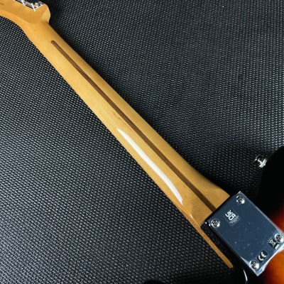 Fender Vintera II '60s Telecaster Thinline, Maple Fingerboard- 3-Color Sunburst (MX23045297) image 8