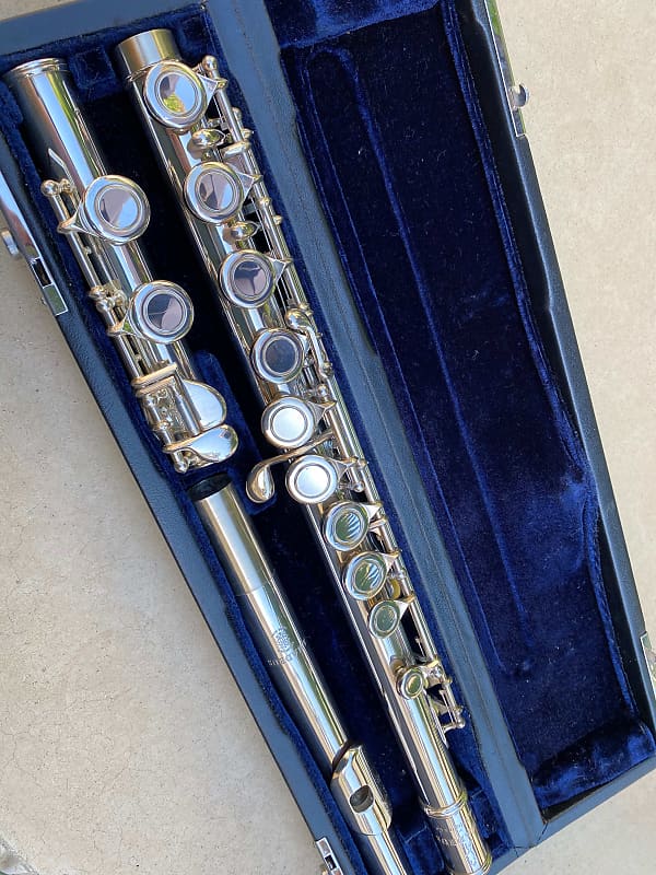 Used Haynes Amadeus Flute Model AF500 Reverb
