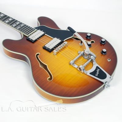 Eastman T486B-GB Gold Burst Deluxe 16" Thinline With Bigsby #03189 @ LA Guitar Sales. image 3