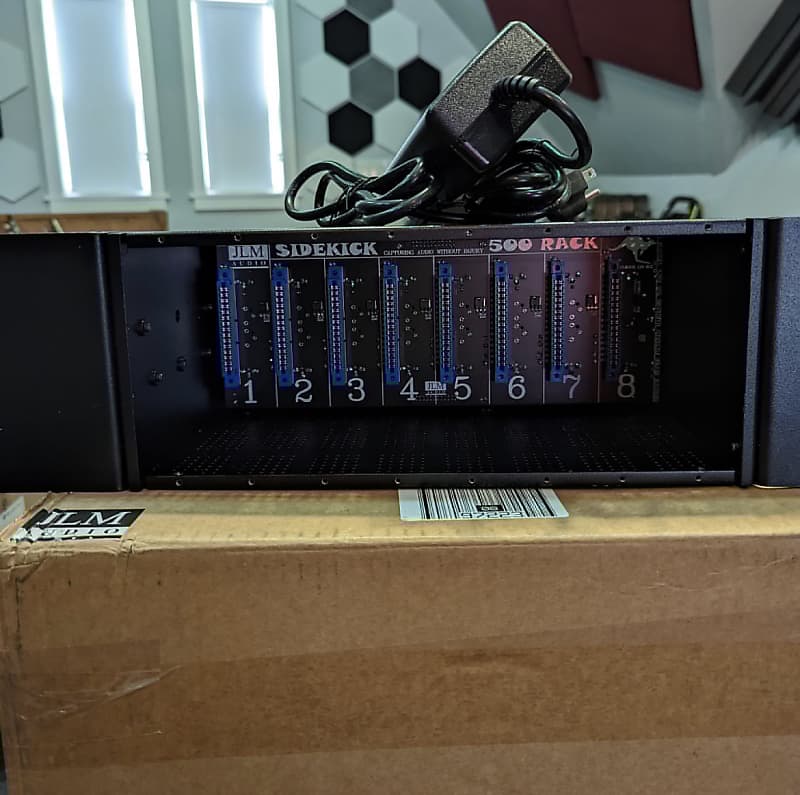 JLM 500 series chassis 8 slot Reverb