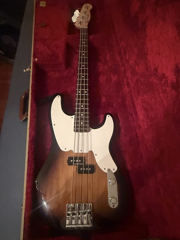 Fender Mike Dirnt Artist Series Signature Precision Bass 2004