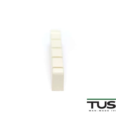 Graph Tech Tusq PQ-1400-00 5 String Slotted Bass nut image 3