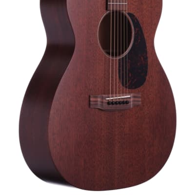 Martin 0015M Acoustic Guitar Natural with Case image 9