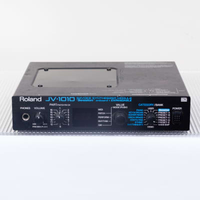 Roland JV-1010 64-Voice Synthesizer Module