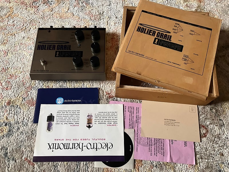 Electro-Harmonix Holier Grail