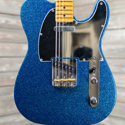 Fender J Mascis Signature Telecaster Electric Guitar  - Sparkle Blue (1758-8i)