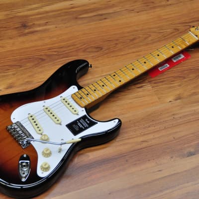Fender Vintera 50's Stratocaster Modified 2 Color Sunburst image 2
