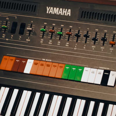 Yamaha CS-50 - 4-Voice Polyphonic Synthesizer - Collectors Grade w/ Legs + Cover image 3