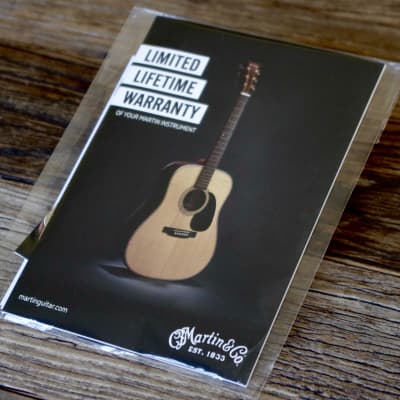 MARTIN GUITAR LIMITED LIFETIME WARRANTY BOOKLET INSERT ACOUSTIC CASE CANDY BOOK SERIAL NUMBERS THROUGH 2020 image 1