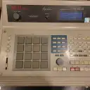 Akai MPC60II Integrated MIDI Sequencer and Drum Sampler With Carry Case
