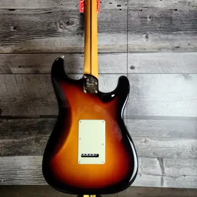 Fender American Ultra Stratocaster Left-Handed with Rosewood Fretboard 2021 Ultraburst image 6