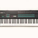 YAMAHA DX-7 Vintage FM Synthesizer 61-Key Keyboard. Made in JAPAN - 1983. Sounds Great !...