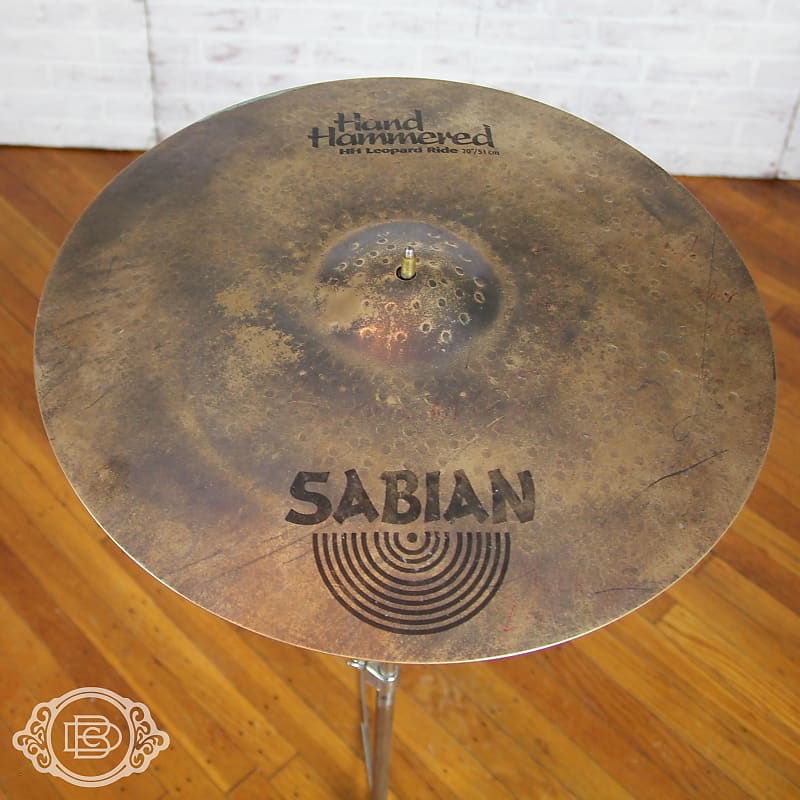 highly defined Sabian Hand Hammered 20
