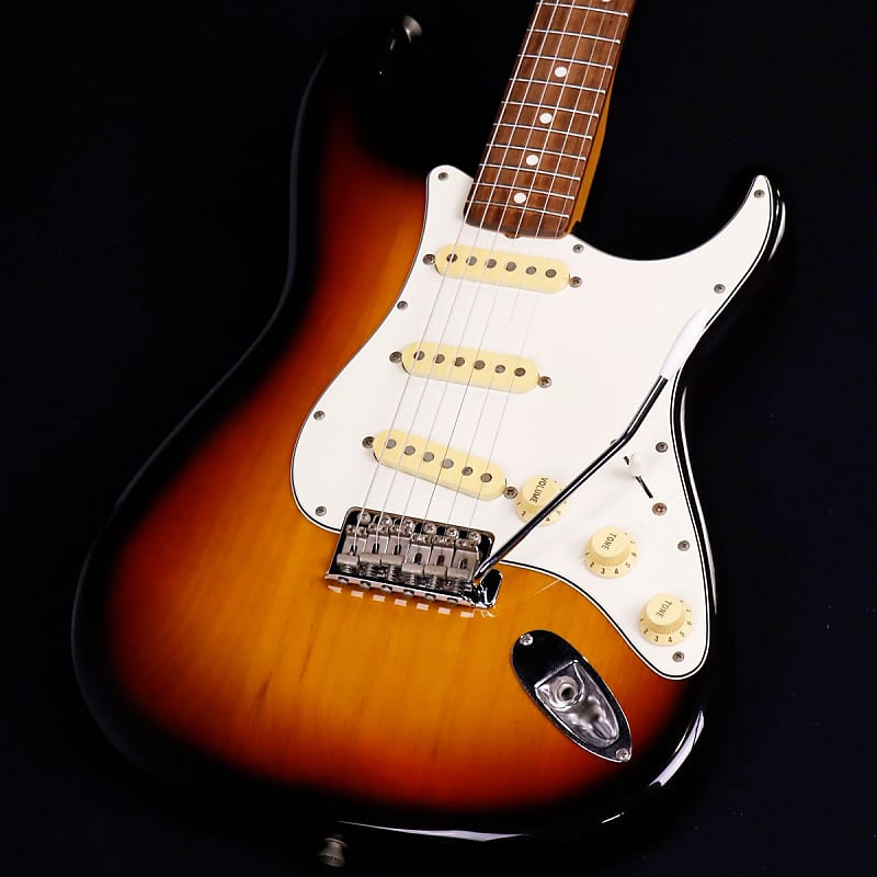 Fender Japan Stratocaster サンバースト Fender Made in Japan Hybrid II Stratocaster 3-Color Sunburst