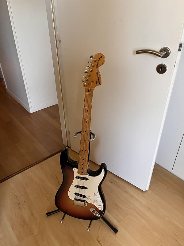 Fernandes / Burny Stratocaster STS 70 1976 - Sunburst | Reverb