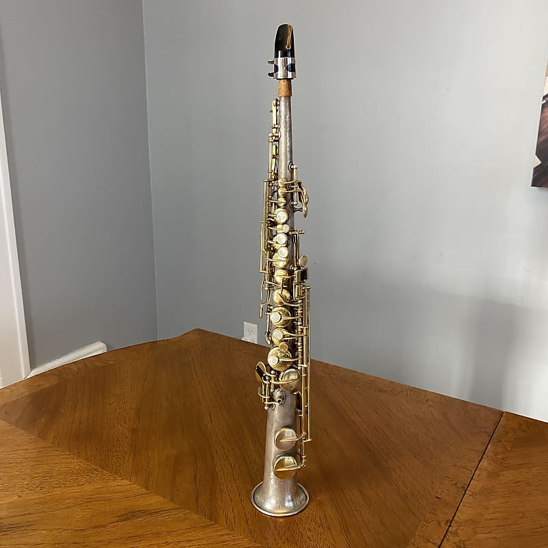 1922 Buescher True Tone Soprano Saxophone Low Pitch Vintage Silver with  Gold-Plated Keys Elkhart IND with Orig. Case