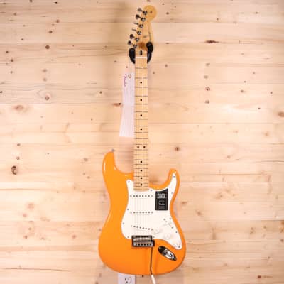 Fender Player Stratocaster - Maple Fingerboard, Capri Orange image 2