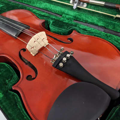 Giuseppi GV-10 4/4 Student Violin With Case & Bow image 2