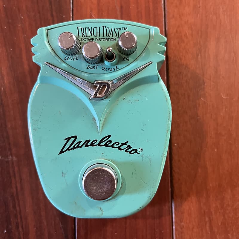 Danelectro French Toast Octave Fuzz Aqua