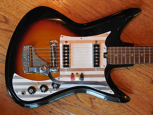 1966 Silvertone Teisco Sharkfin K-2L vintage sunburst shark 1966 Silvertone Teisco Sharkfin K-2L vintage sunburst shark