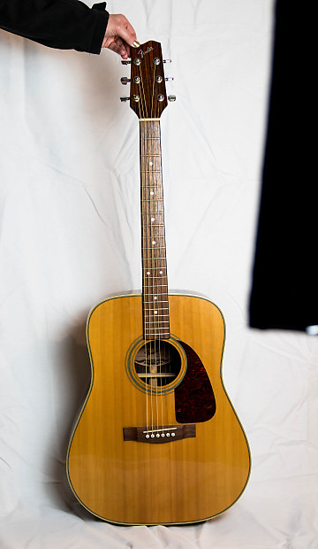 Fender F 230 Korean acoustic guitar