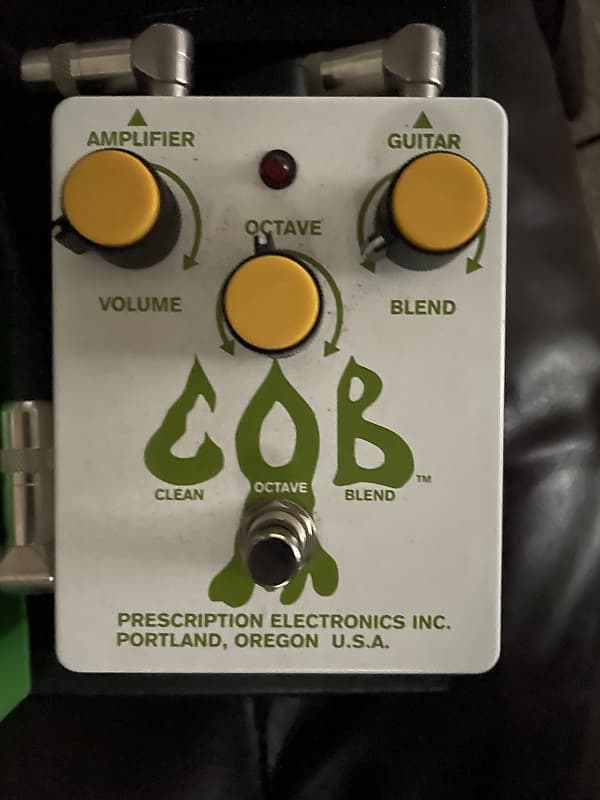 C.O.B. PRESCRIPTION ELECTRONICS Octavia Octave Fuzz